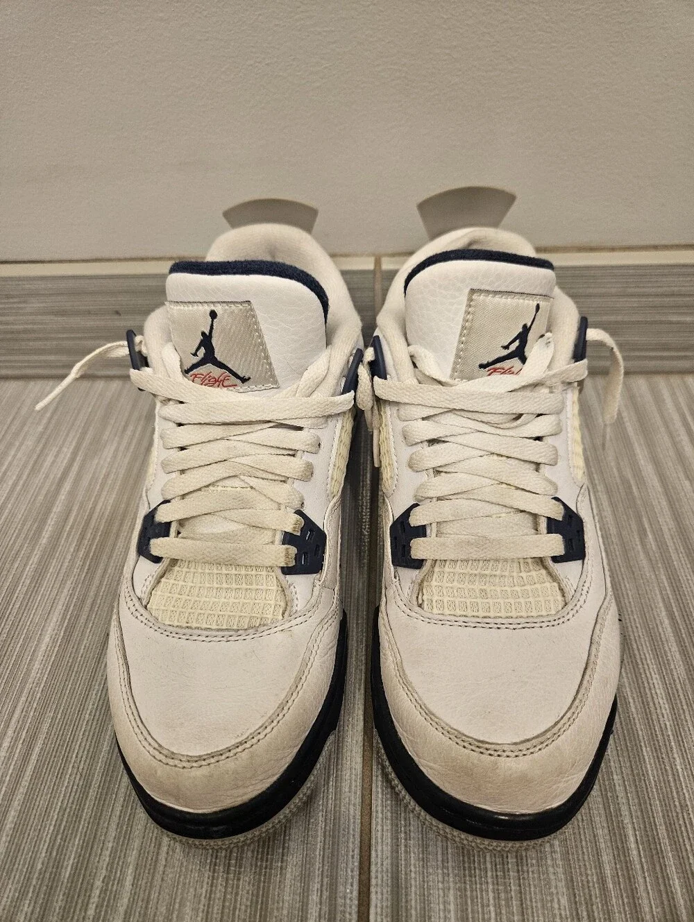 Nike Air Jordan 4 Retro